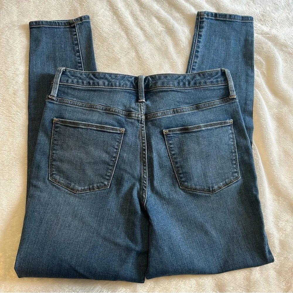 Universal Thread High Rise Skinny Light Wash Jeans - Picture 2 of 7